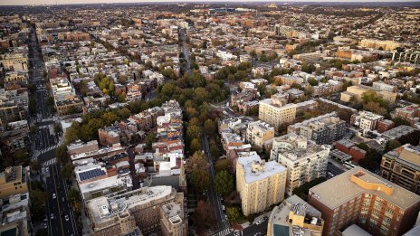 Жилищата за продажба във Вашингтон растат, докато Тръмп и Мъск свиват федералните служители