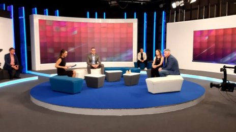 Как технологиите ще променят общуването в близко бъдеще?