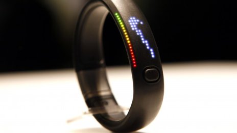 Nike и Apple сключиха споразумение с потребители по дело за фитнес гривна