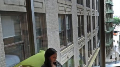 Връщане към кабинетите - компаниите преосмислят живота в офиса след пандемията