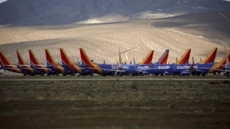 Без държавна подкрепа половината авиокомпании ще фалират до юни, твърди IATA