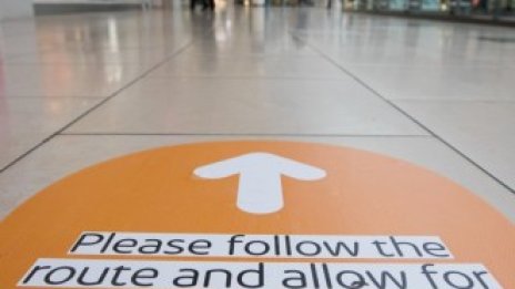 Британски собственици на молове трябва да получат наеми за 3,1 млрд. долара днес