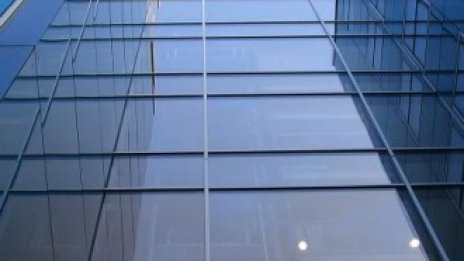 Офис пазарът в Европа продължава да се движи на две скорости