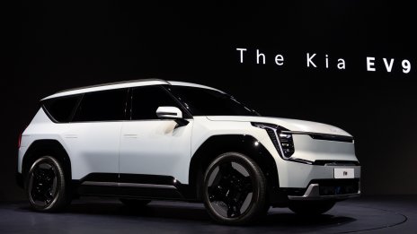 Електрификацията не прощава и на големите американски семейни коли