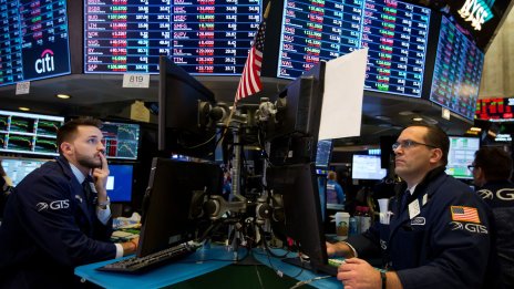 Dow Jones е напът да отбележи най-лошата си седмица от март насам*