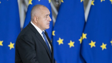 Bloomberg: Слабото звено на Европа потъва в криза в най-лошото време