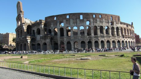 Защо туристите се дължат зле, когато са на почивка?