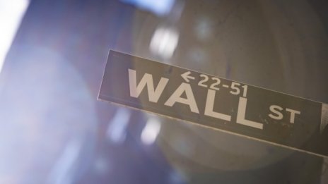 Wall Street продължава с разпродажбите
