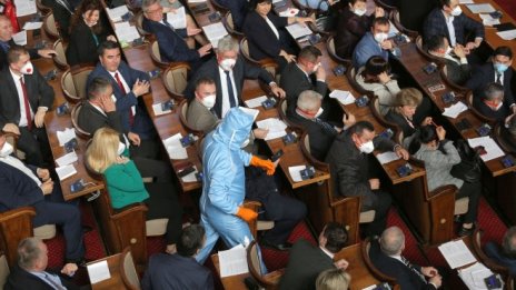 Отменя се извънредното заседание на НС за актуализацията на бюджета