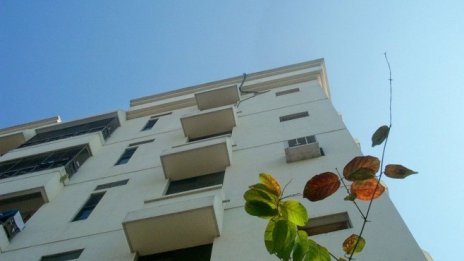 Airbnb ще наложи лимити на краткосрочните наеми в Лондон и Амстердам