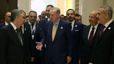 Лидерите на тюркските страни гледат към цифровизацията и новите търговски пътища