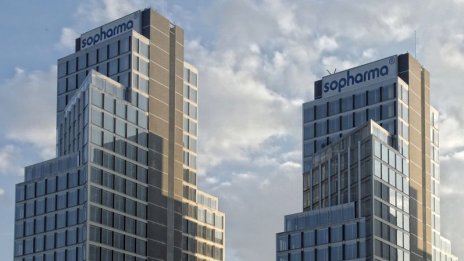 "Софарма" увеличава до 35,48% дела си в "Софарма имоти" след търговото предложение