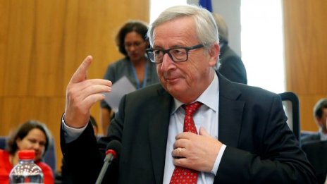 Юнкер: Атентатите няма да подкопаят нашата издръжливост