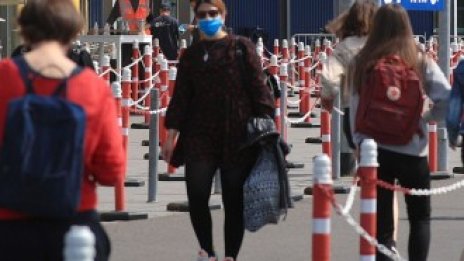 Потребителските нагласи в Германия се подобряват леко през май