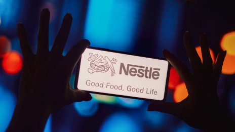 Nestle: Световният пазар на храни и напитки се свива
