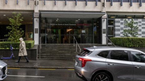 Битката на централните банки с инфлацията 