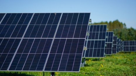 Новият план на Байдън: соларна енергия за всички, не само за богатите