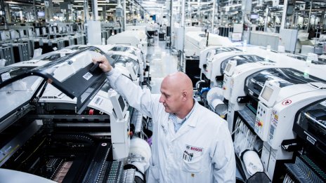 Много компании в Германия коригират търговските си връзки, за да избегнат нов недостиг