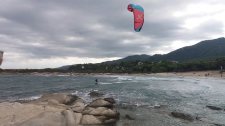 Туристите се завръщат в Гърция, персоналът обаче липсва