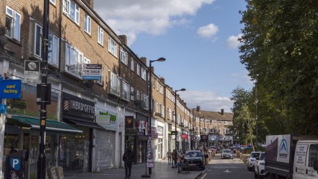 Лондон е най-скъпият град за наем на жилище в Европа, Женева - за покупка