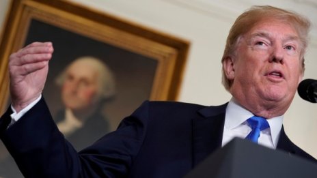 Норвежки депутати предложиха Тръмп за Нобеловата награда за мир