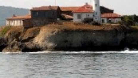 Свързват остров Света Анастасия с Бургас с постоянен морски маршрут