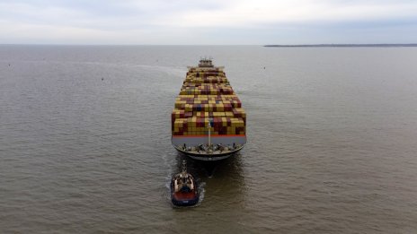 Натискът за декарбонизация върху глобалния транспортен сектор нараства