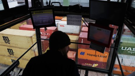 Германският износ за САЩ се срина до най-ниското си ниво за близо четири години 