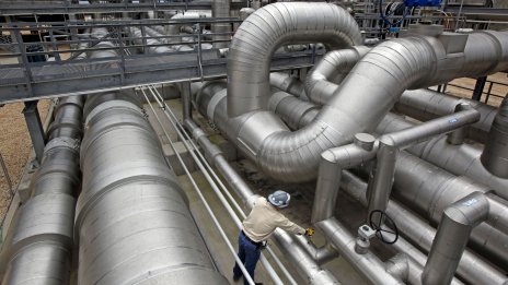 Търговете на хъб "Балкан" спасяват цената на газа за септември