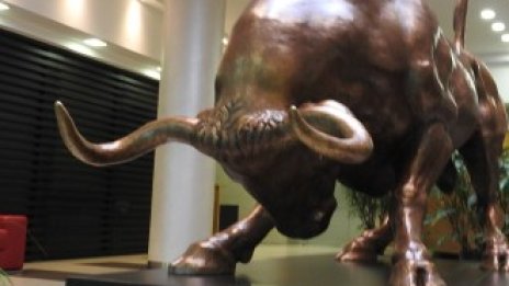 Април донесе тъжен рекорд за БФБ - едва 2 602 сделки