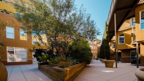 Морските области водят по нови жилища в експлоатация