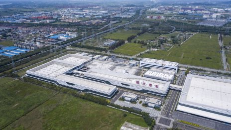 Evergrande спря производството на електромобили поради липса на поръчки