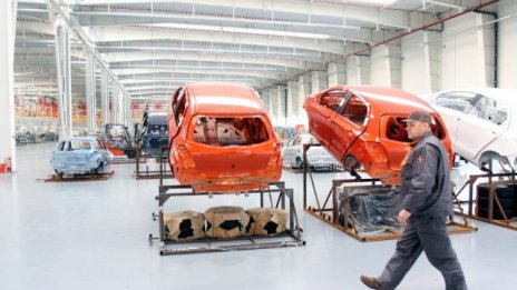 Заводът на Litex Motors спира временно дейност 