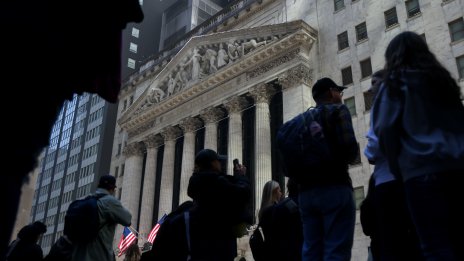 S&P 500 отбеляза най-силния си ден от май насам с надеждата за край на войната в Иран