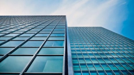 Италия дава рамо на публичните компании от сектора на имотите