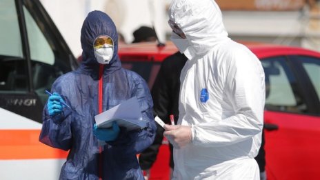 Китай може да ни дари още маски, както и защитни медицински средства