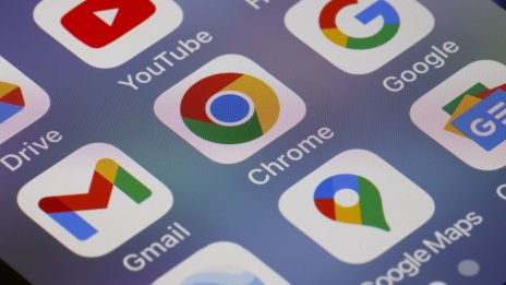 Alphabet планира рекордни разходи в битката за клиенти при изкуствения интелект