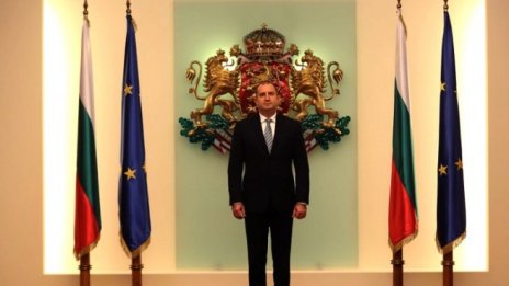 Президентът наложи вето над мораториума за плащане на нови лекарства през 2018 г.