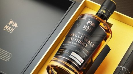 Уиски от земята на млякото и меда