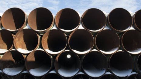 Украйна възобновява търсенето на петрол и газ в Черно море