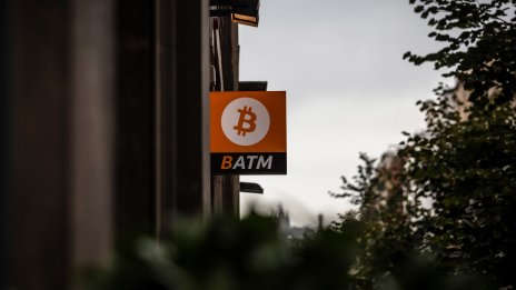 Биткойнът е напът да изпрати най-лошата си седмица от краха на FTX насам