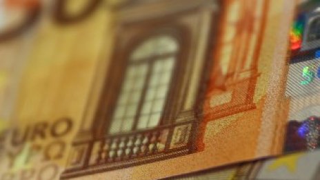 Индустриалното производство в еврозоната бележи изненадващ ръст през септември