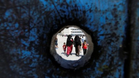 ЕК: Само 5% от мигрантите са разпределени 