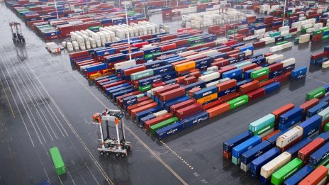 Търговията на ЕС с Русия продължава да намалява