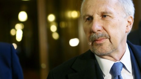 Новотни: Европейският съюз трябва да се замисли за регулиране на биткойна