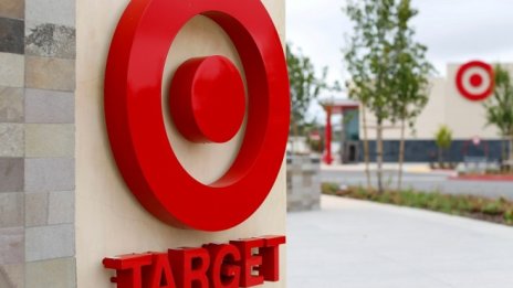Target отчита по-добри от очакваното продажби и печалба през първото тримесечие