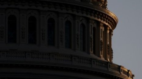 Сенатът отхвърли повишаването на минималната заплата в пакета от мерки на Байдън