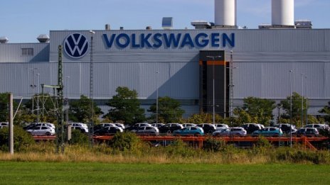 Volkswagen се завръща към печалбата, подкрепен от продажбите в Китай