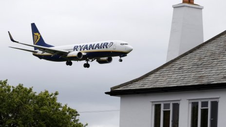 PayPal спря услугата си в Гърция