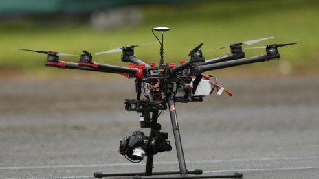 САЩ разрешават полетите на малки граждански дронове на ниска височина